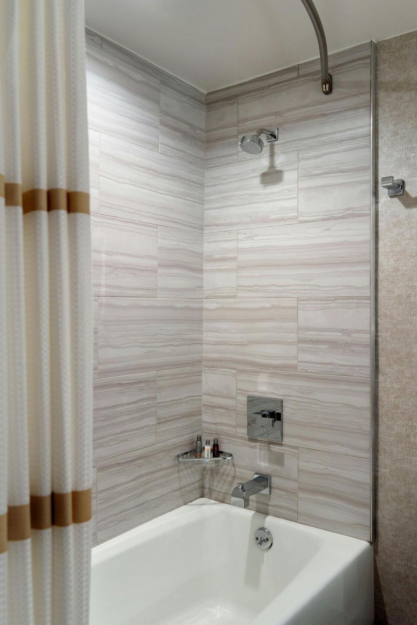 Atlanta Marriott Peachtree Corners Hotel Norcross Ngoại thất bức ảnh